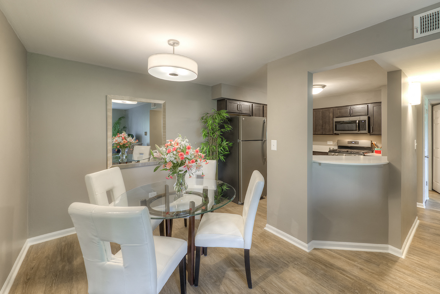 Eat-in Kitchen With Pantry, at Carol Stream CrossILg, Carol Stream, IL