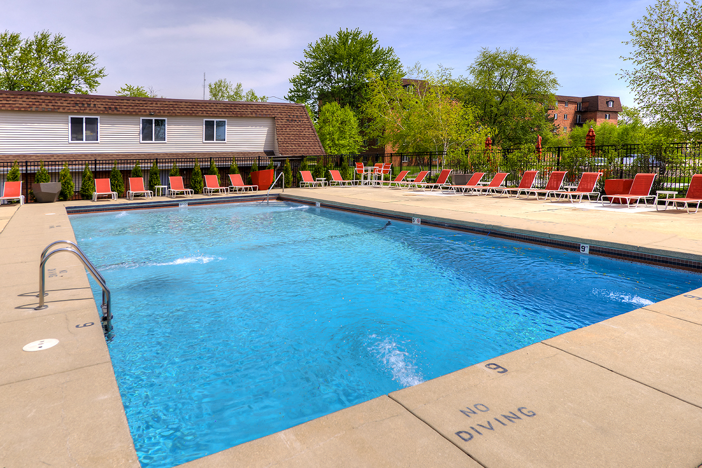 Pool with Sunning Deck, at Carol Stream Crossing, Carol Stream, IL 60188