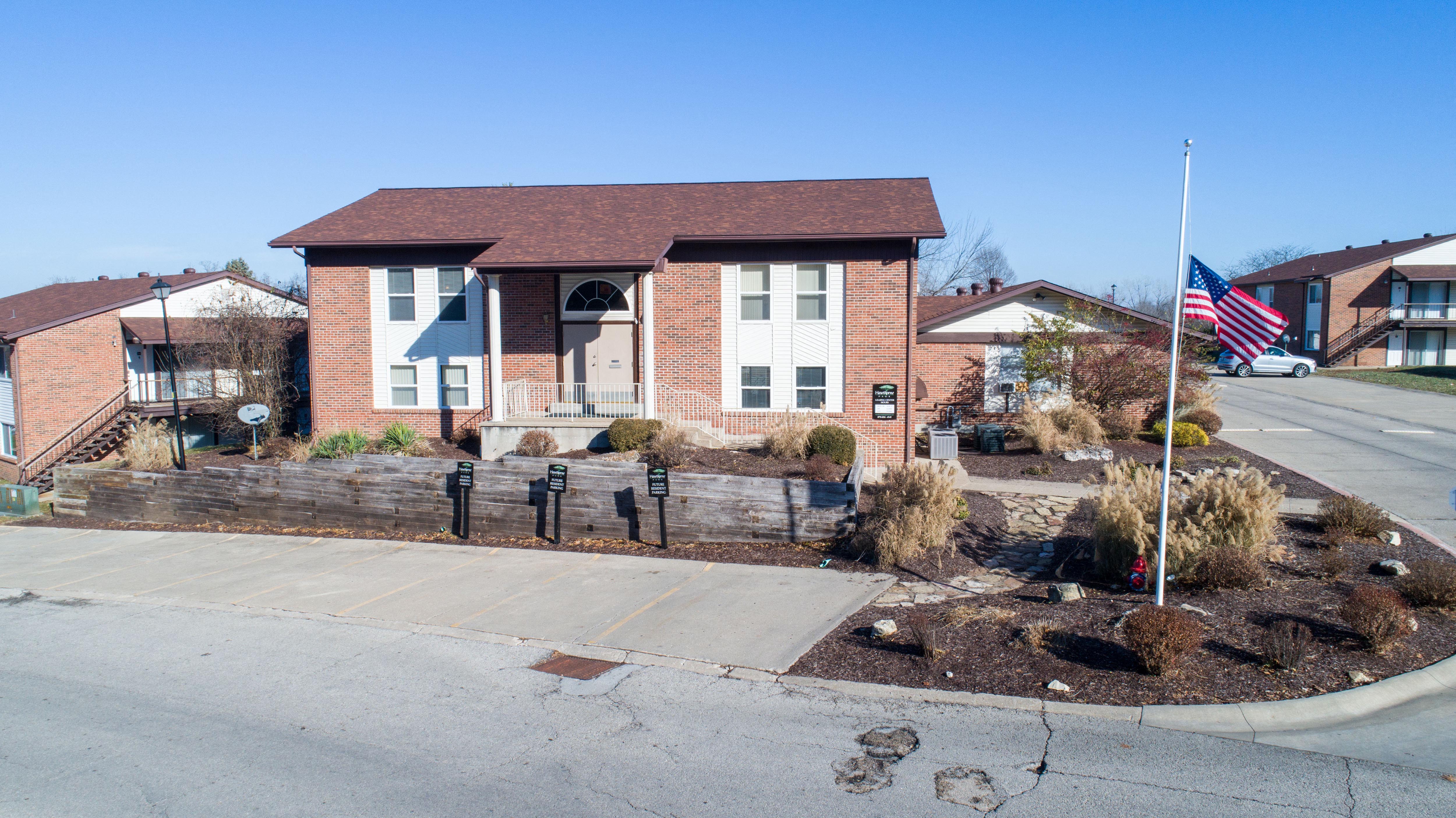 Hawthorne Park Apartments 505 Ellis Blvd Jefferson City