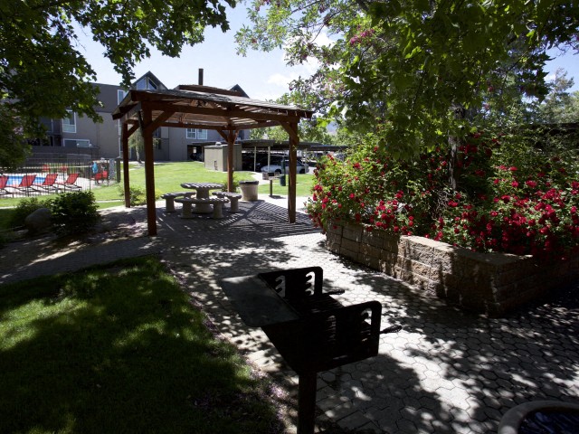 Sundance West Apartments In Reno Nv