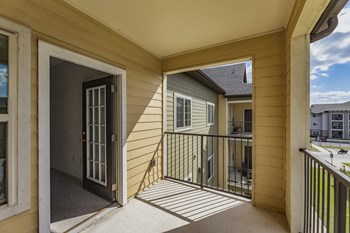 2300 E. Alberta Rd. 1-3 Beds Apartment, Affordable for Rent - Photo Gallery 28