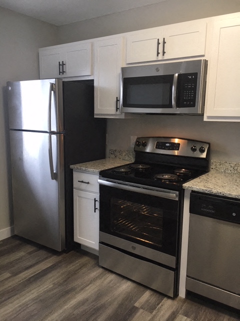 Southfork Townhomes 18001 Jubilee Way Lakeville Mn Rentcafe