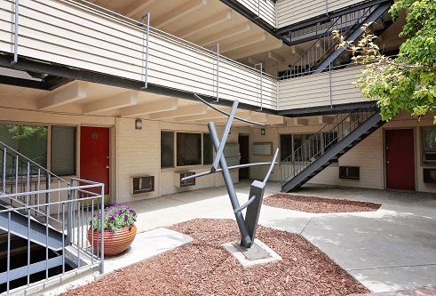 Botanic Place Apartments in Denver, Colorado