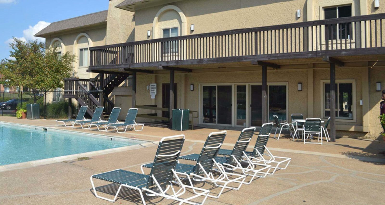 Oak Park | Apartments in Spanish Lake, MO