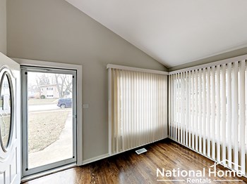 620 W Terrace Street 3 Beds House for Rent - Photo Gallery 2