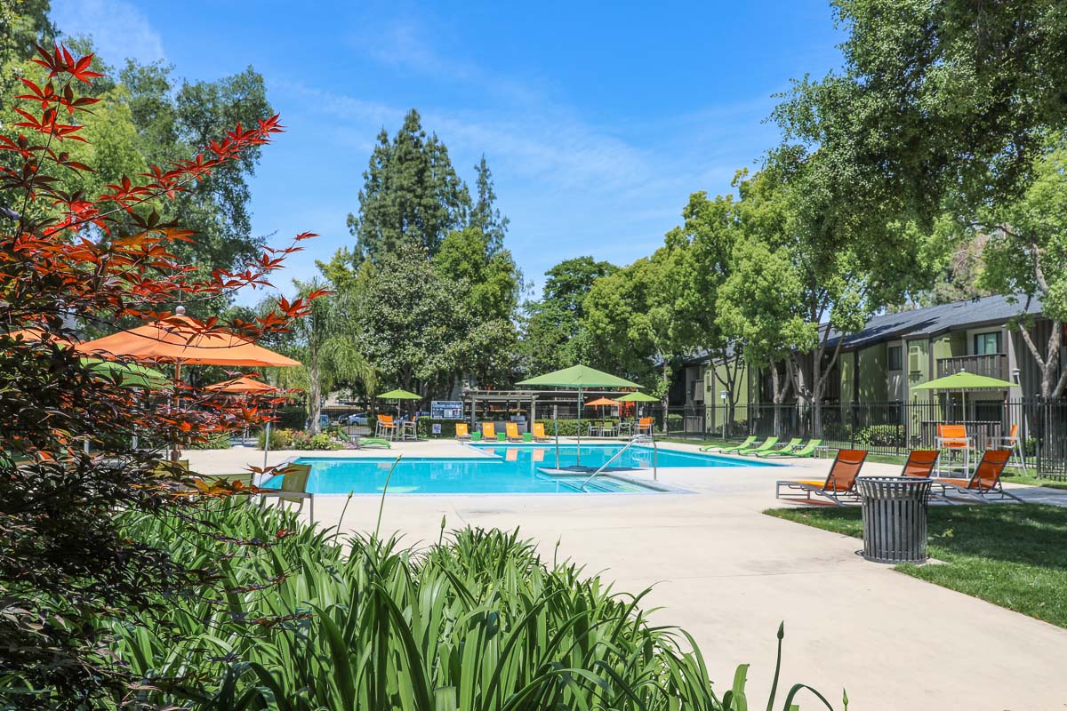 Falls At Arden Apartments In Sacramento Ca