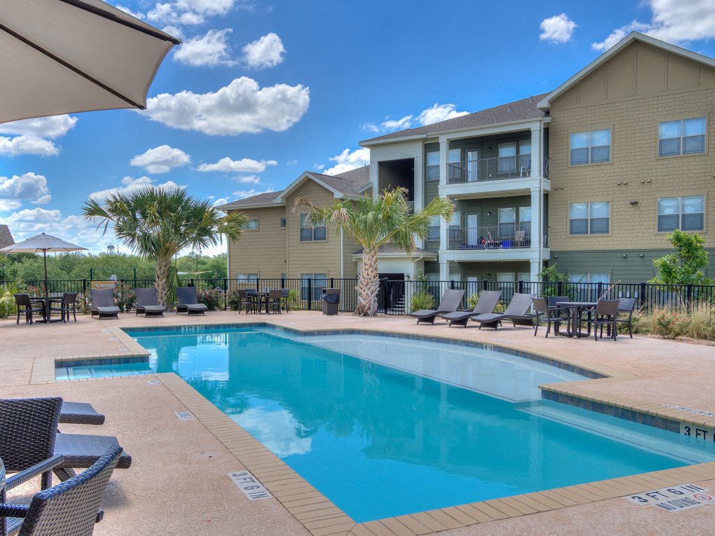 Laredo Luxury Apartments for Rent | La Contessa Luxury Apartments