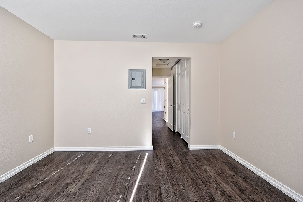Fairway Manor Apartment Homes Bedroom