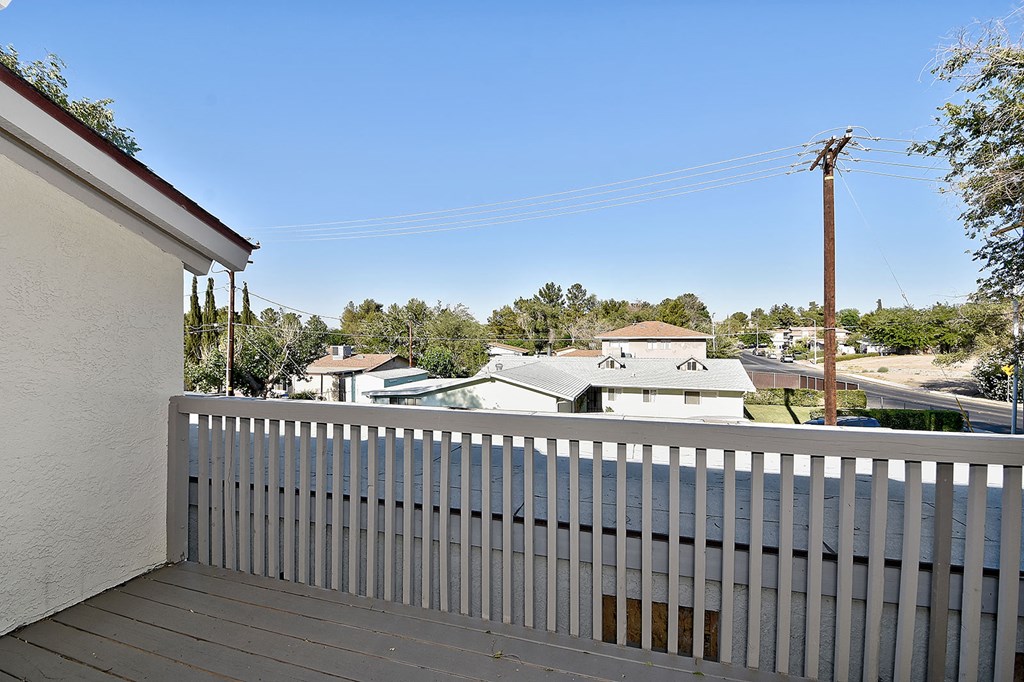 Fairway Manor Apartment Homes Balcony