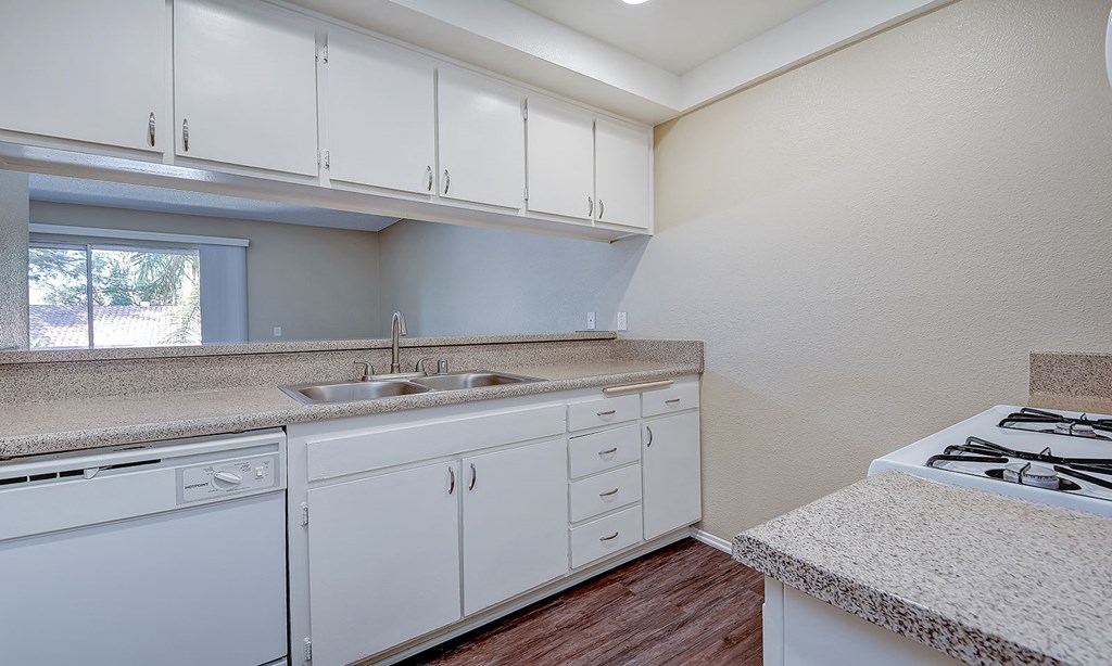 Grande Apartment Homes Kitchen