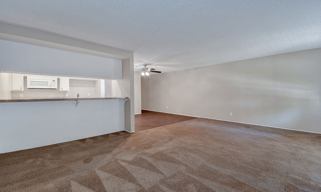 Grande Apartment Homes Living Room