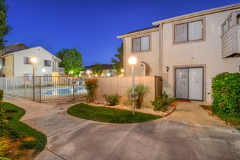 2560 West La Palma Avenue Studio-2 Beds Apartment for Rent - Photo Gallery 5