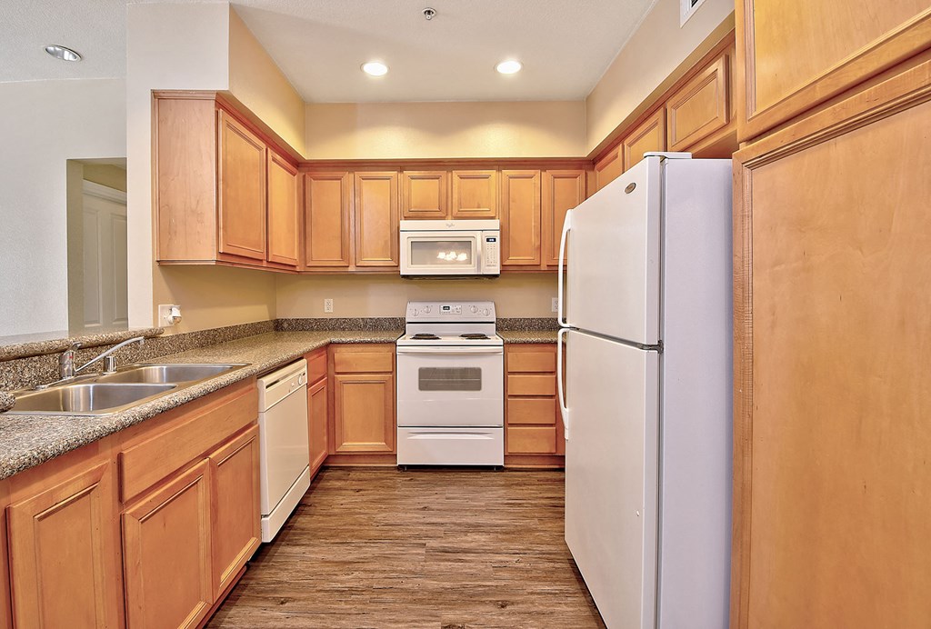 Modular Kitchens at TERRAZA DEL SOL, California