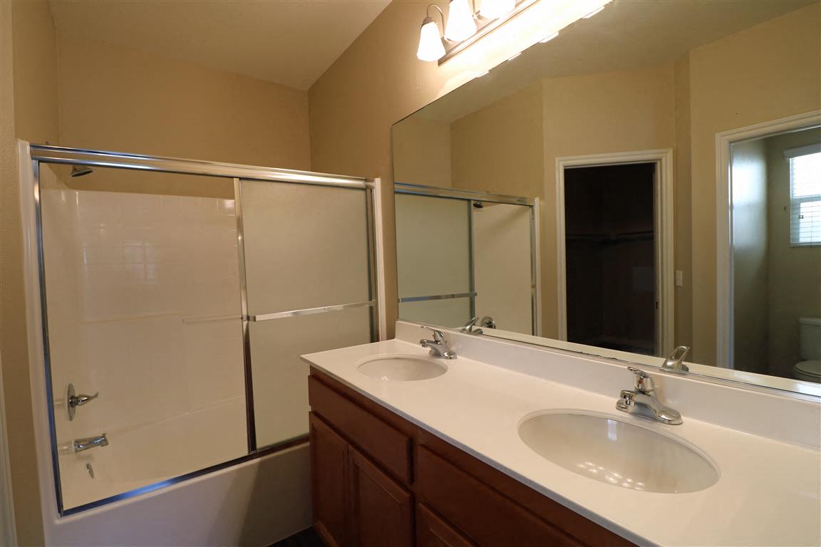 Wash Basin at TERRAZA DEL SOL, Rancho Cucamonga, CA, 91730