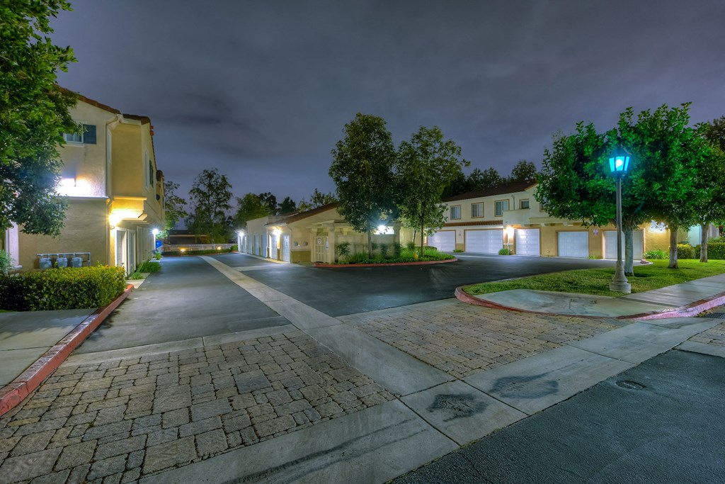 Beautiful Courtyard With Walking Paths at TERRAZA DEL SOL, California, 91730