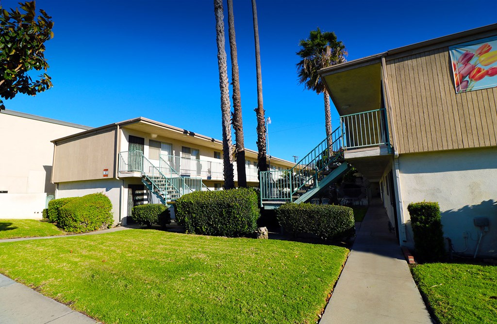 the building where the apartment is located