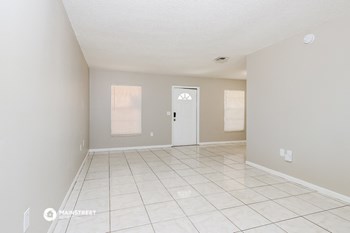 5813 S 38th 2 Beds House for Rent - Photo Gallery 6