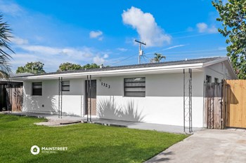 1323 Fernlea Dr 3 Beds House for Rent - Photo Gallery 3