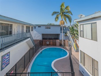 swimming pool - Photo Gallery 5
