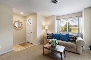 1819 Harmony Heights Lane 1-3 Beds Apartment for Rent - Photo Gallery 3