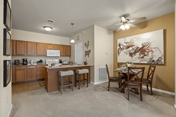 2710 Wilkie Drive 1-3 Beds Apartment for Rent - Photo Gallery 5