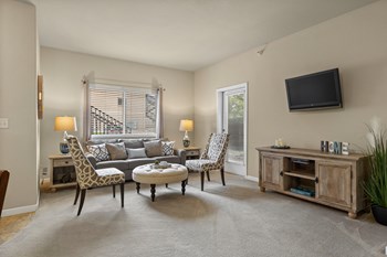 2710 Wilkie Drive 1-3 Beds Apartment for Rent - Photo Gallery 4