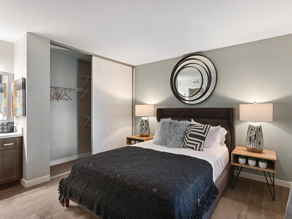 Hensley at Corona Pointe Apartments | Apartments in Corona ...