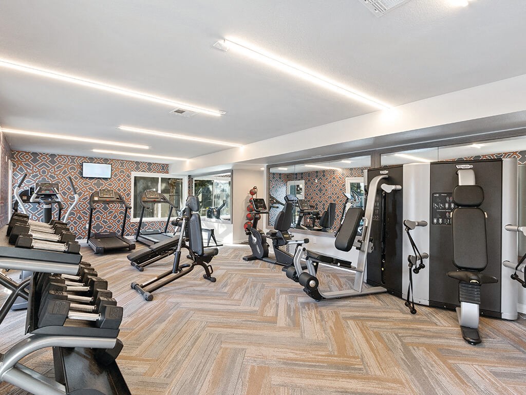 Hensley At Corona Pointe Apartments Apartments In Corona Ca