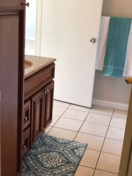 Bathroom Floors l Stony Brook Apartments in Santa Rosa CA
