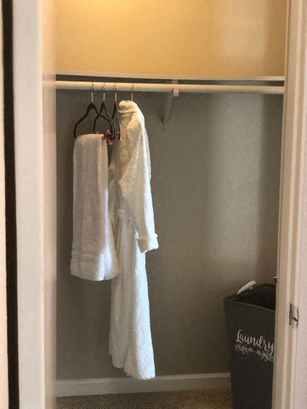 Closet l Stony Brook Apartments in Santa Rosa CA