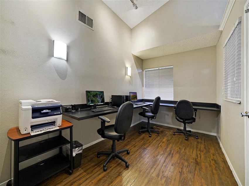 Southridge_Pomona CA_Business Center Southridge_Pomona CA_Business Center - Photo Gallery