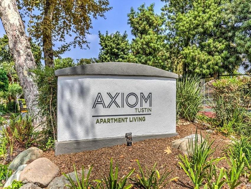 Axiom Tustin Apartments Monument Sign - Photo Gallery 1