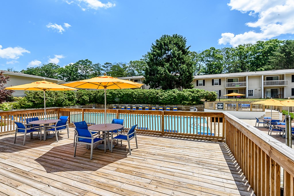 the pool deck at the preserve at polk apartments