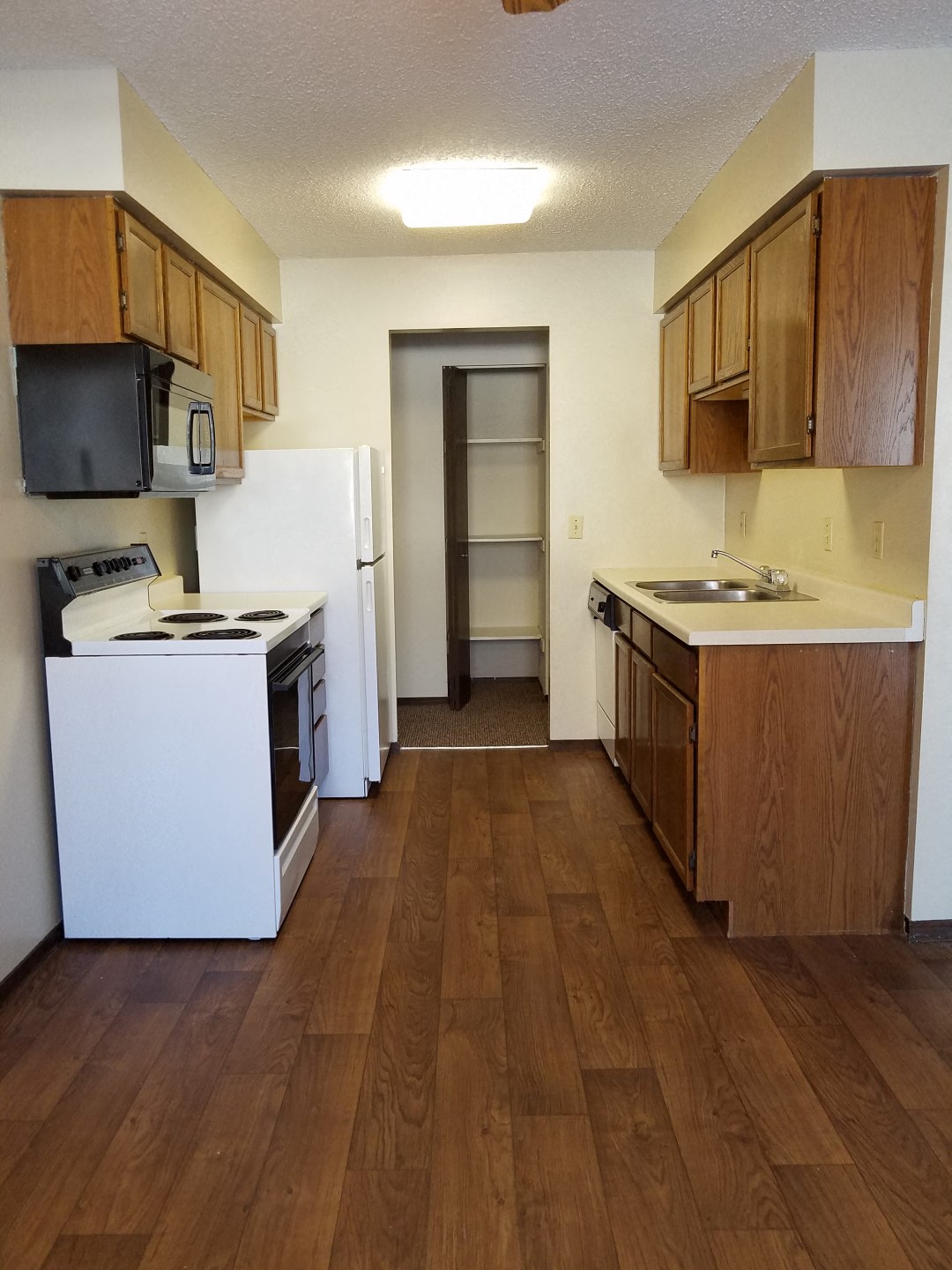 Barbary Knoll Apartments