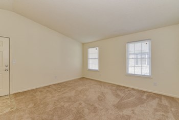100A Forest Oak Lane 2-3 Beds Apartment for Rent - Photo Gallery 8