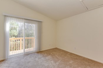 100A Forest Oak Lane 2-3 Beds Apartment for Rent - Photo Gallery 13