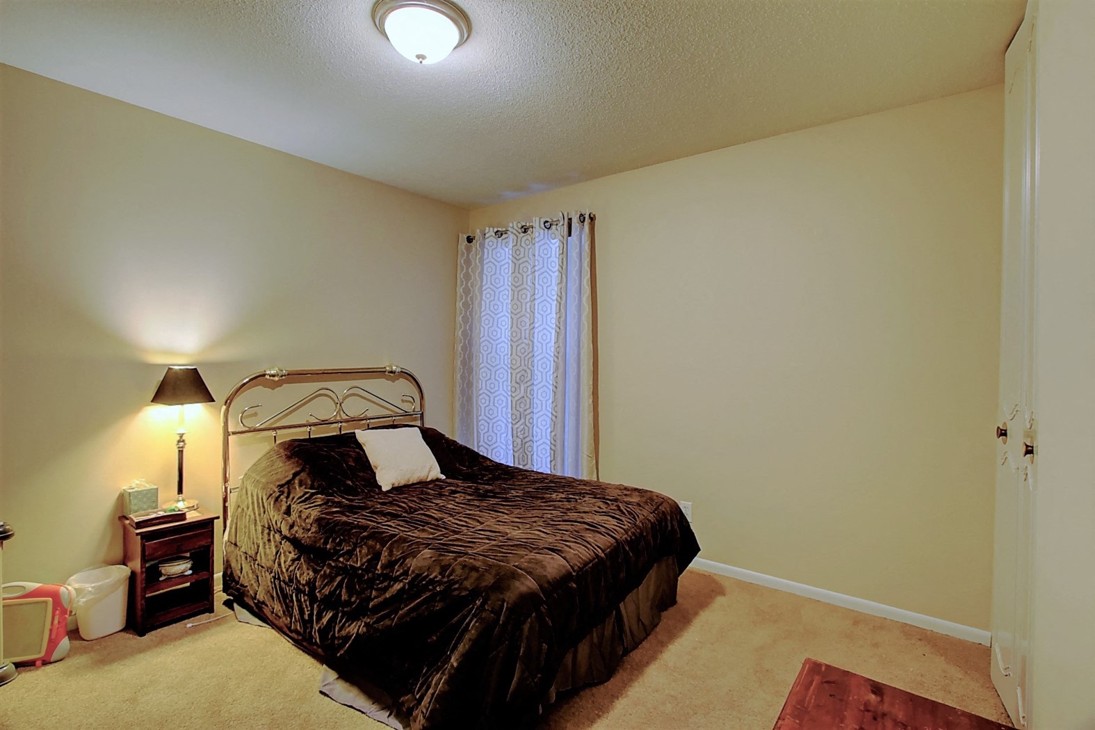 Image of bedroom with bed