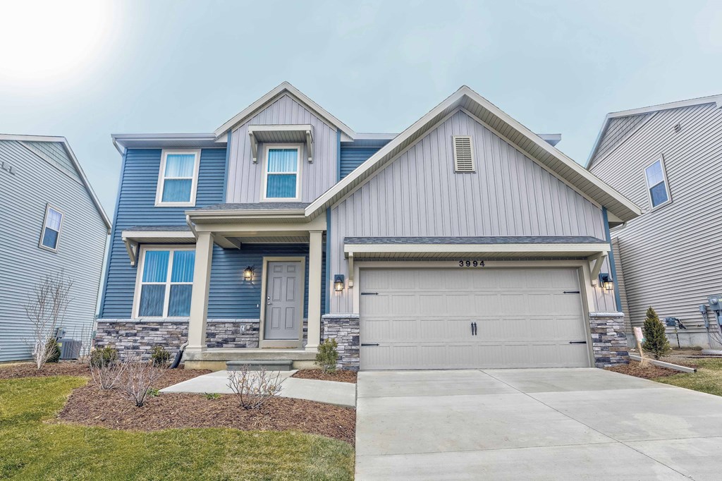 Exterior of Home For Rent in Holt Michigan | Aspen Lakes Estates