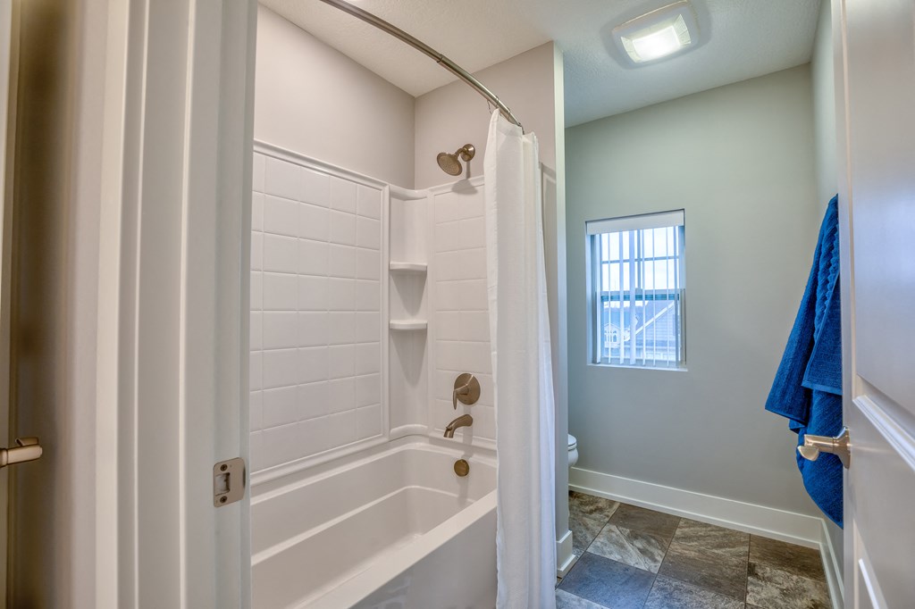 Bathroom of Home For Rent in Holt Michigan | Aspen Lakes Estates