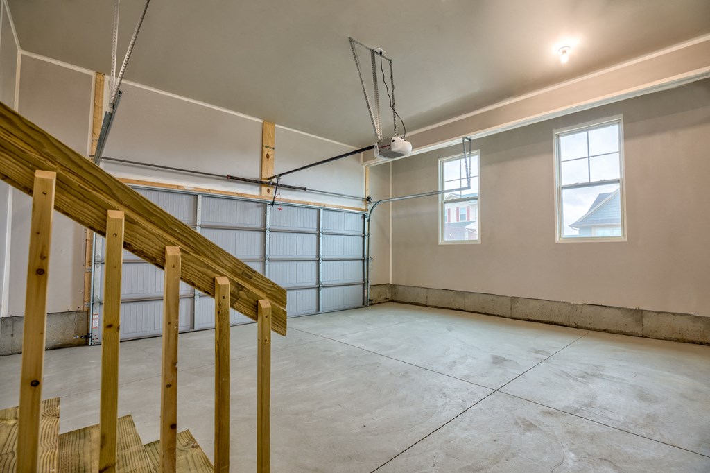 Garage of of Home For Rent in Holt Michigan | Aspen Lakes Estates