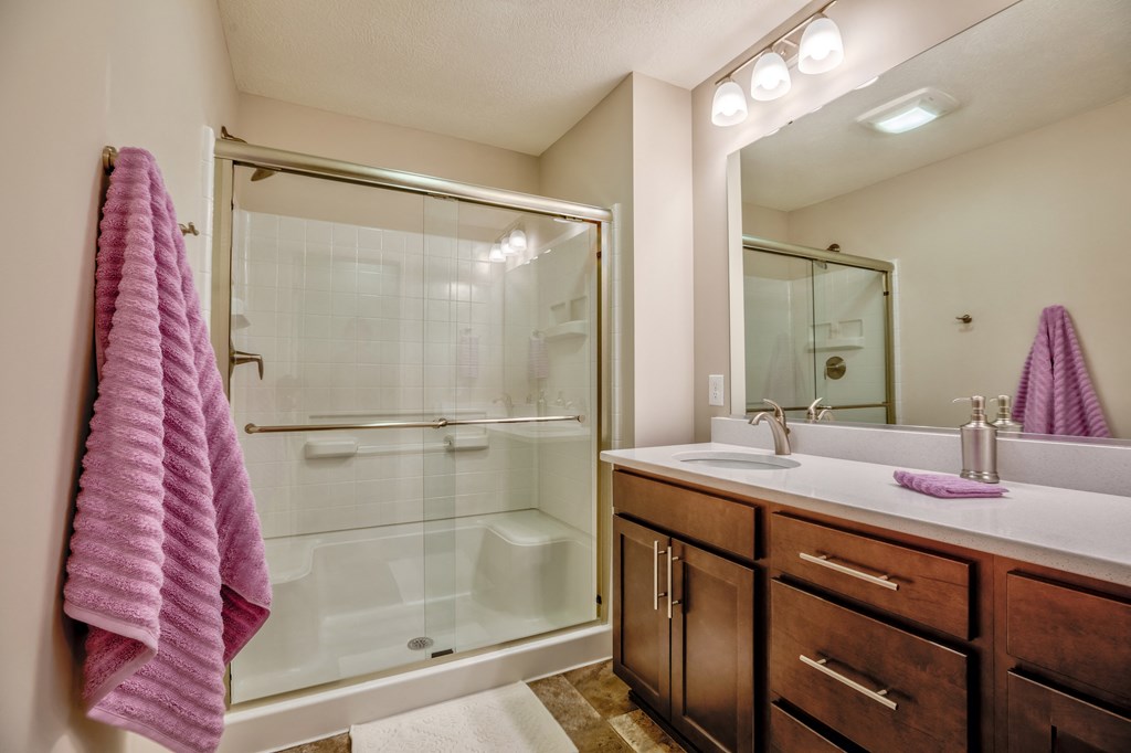 Bathroom of Home For Rent in Holt Michigan | Aspen Lakes Estates