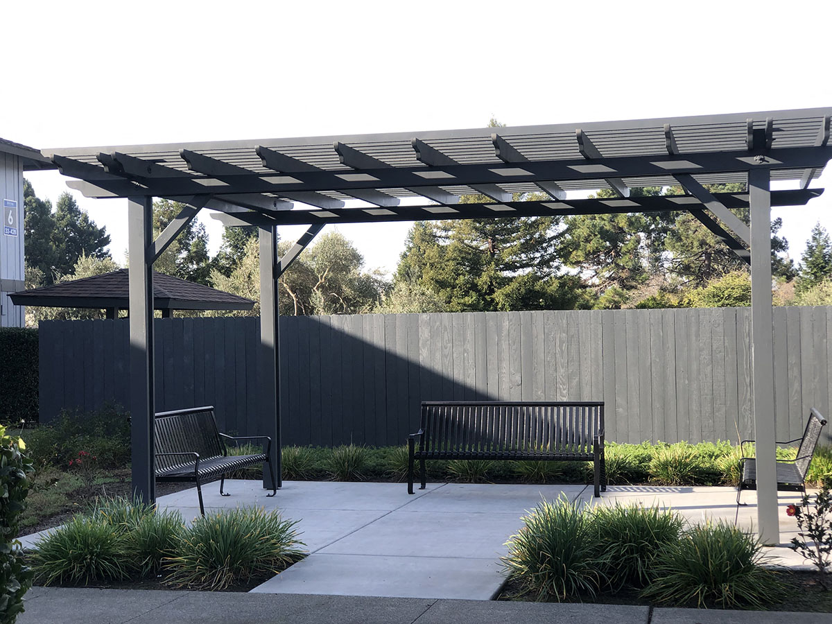 Three benches near landscape l Balla Vista Napa