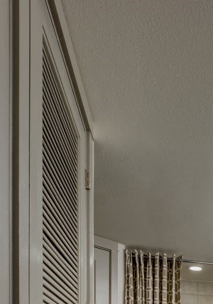 bathroom apartments in katy