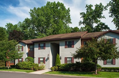 Winding Brook Drive 1-2 Beds Apartment for Rent Photo Gallery 1