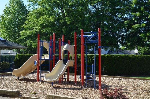 Playground at Mountain High Apartments, Gresham, 97080