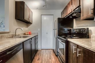21620 14th Avenue S 1-2 Beds Apartment, All Ages Multifamily Homes for Rent - Photo Gallery