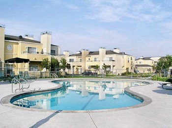 Torcello | Swimming Pool Enjoy a swim living at Torcello Apts | Stockton, CA - Photo Gallery 2