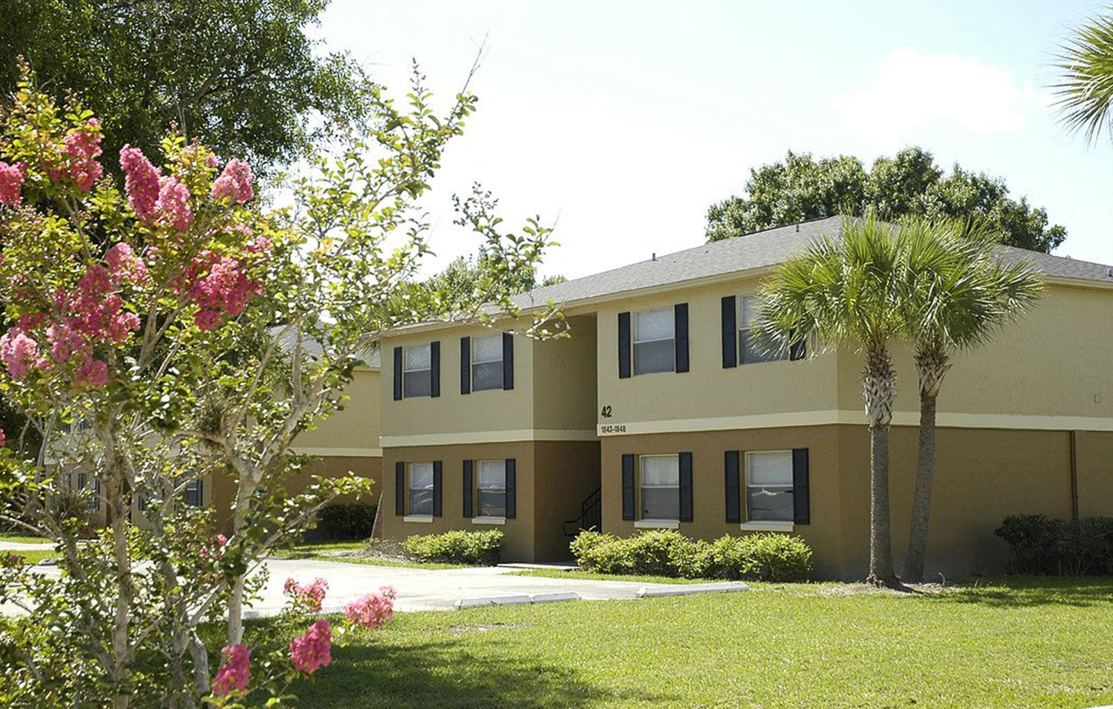 Dunwoodie Place Apartments in Orlando, FL