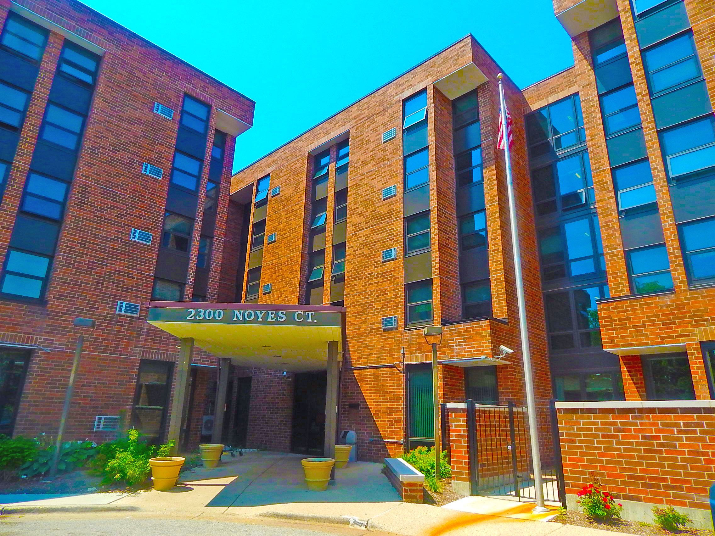 the front of the 2100 noss ct building