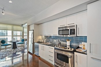 1100 First Street SE 1-2 Beds Apartment for Rent - Photo Gallery 21